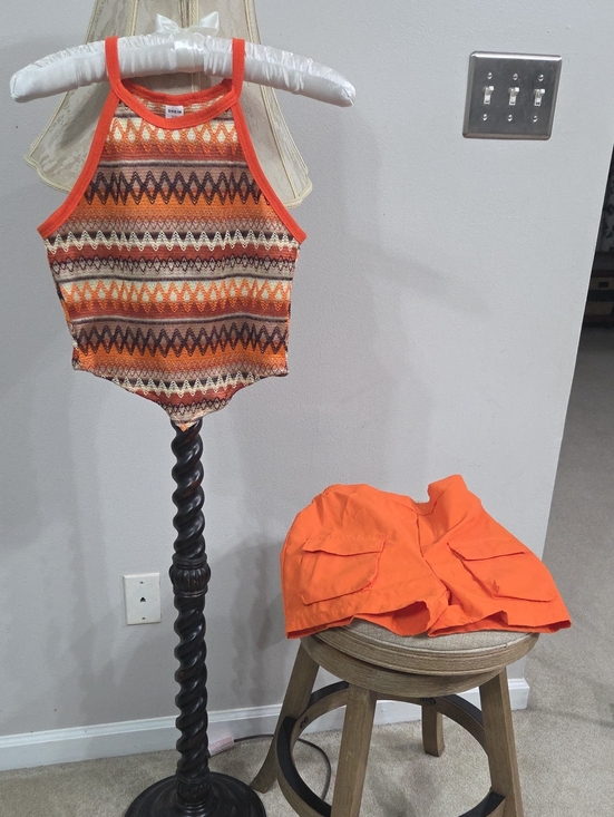 SHEIN Other - SHEIN Orange & Multicolor Zigzag Kids Matching Set